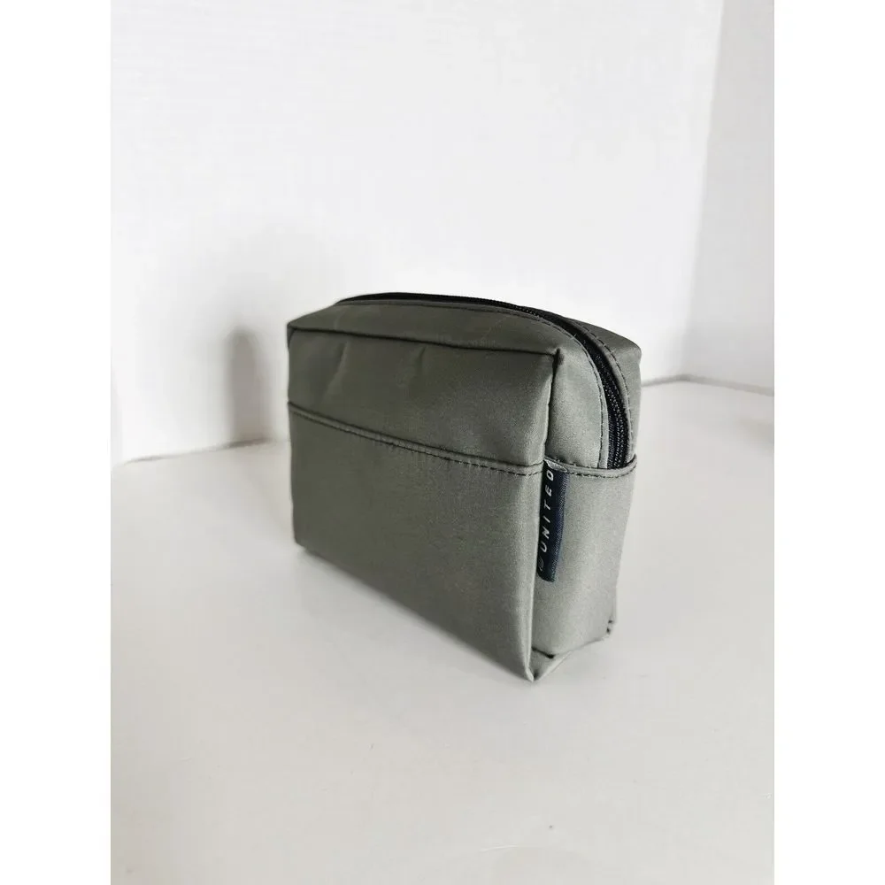 United Airlines Amenity Travel Kit Pouch Bag Mid 2000s, Green, Crabtree & Evelyn